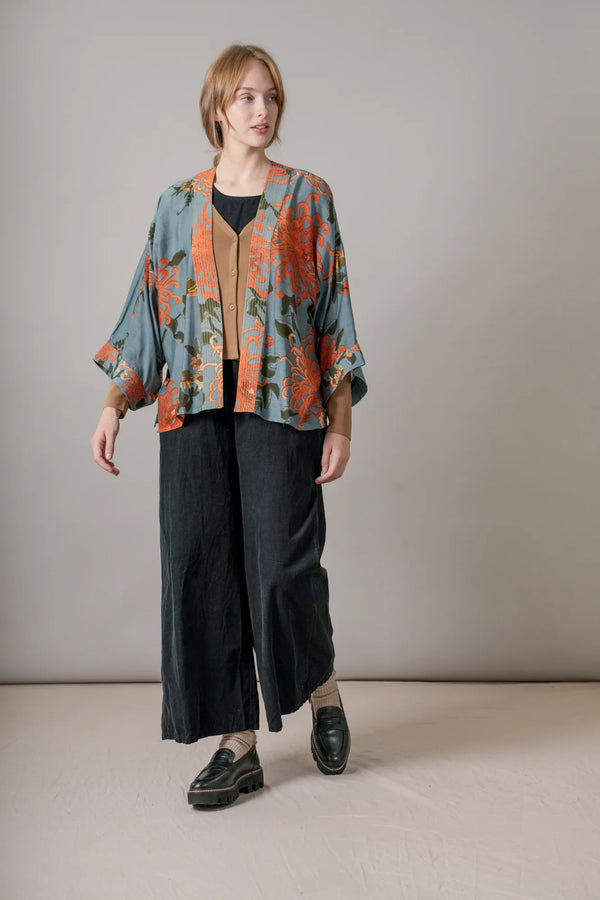 Chrysantemum Grey Kimono
